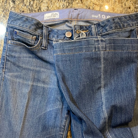 Gap Long and Lean - Picture 1 of 1